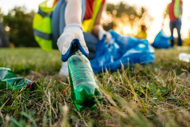 Best Yard Waste Removal  in Girard, OH